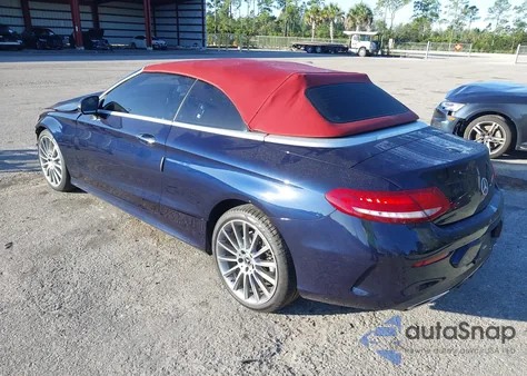 2018 Mercedes-Benz C 300 z USA, uszkodzony, nr VIN WDDWK4JBXJF600220